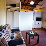 아파트 La Casa Nella Vigna Colline Del Vino 카판노리